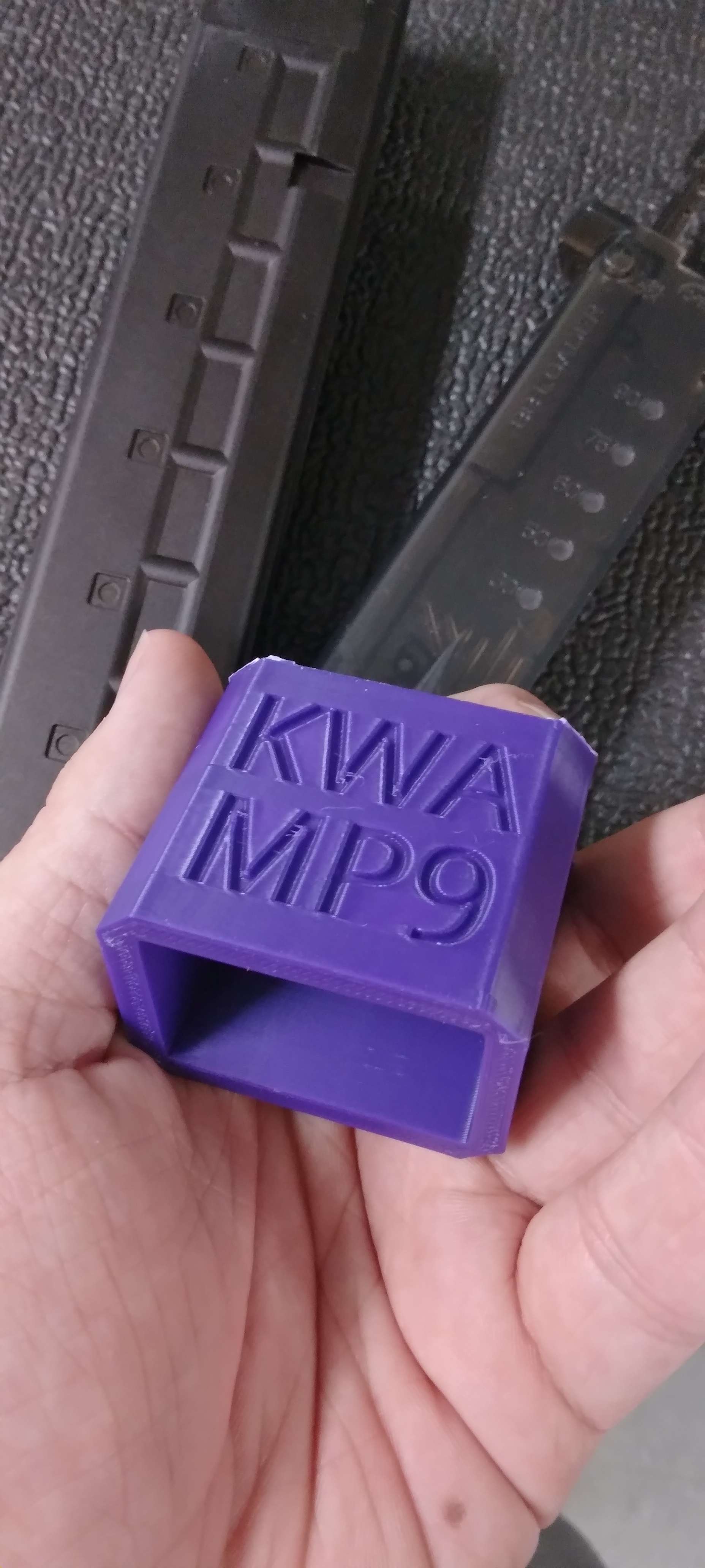 kwa mp9 外部ソース アカベコ旅団:MP9 外部ソース化（クラウンモデル電動ガンELEX9＋